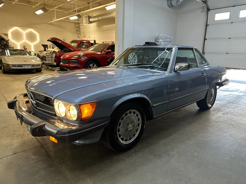 Mercedes-Benz 560Sl 1987 photo 2