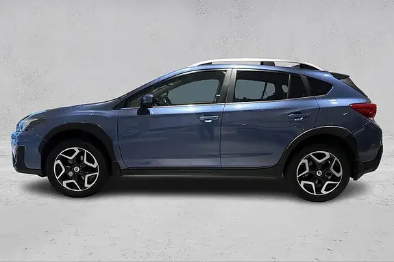 Subaru Xv 2018 photo 2