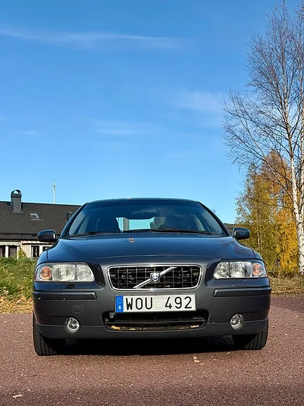 Volvo S60 2005 photo 2