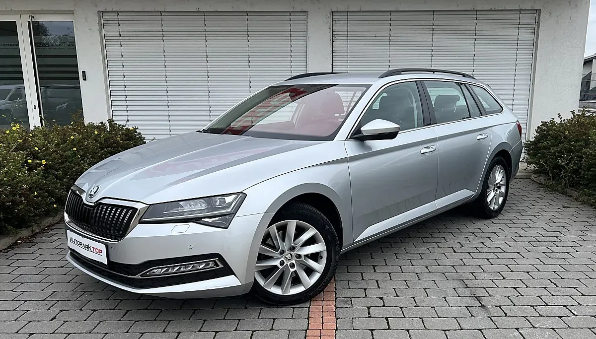 Skoda Superb 2021 photo 3