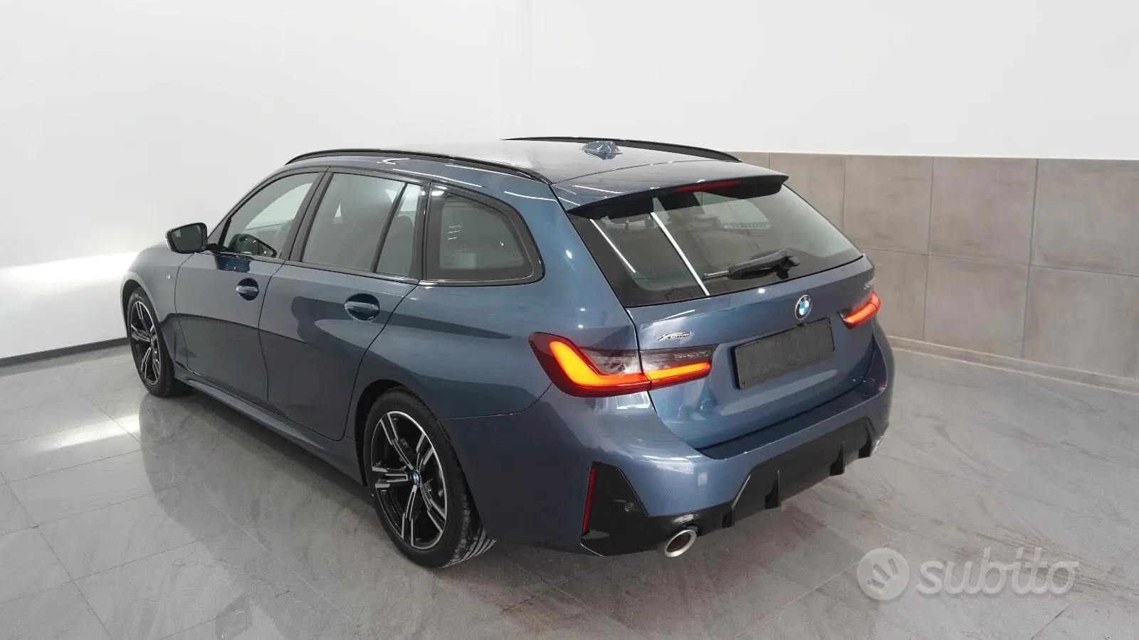BMW 330I 2025 photo 4