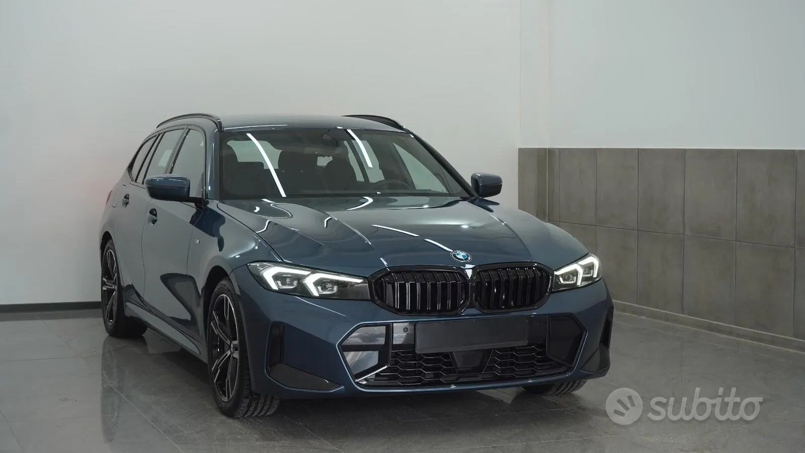 BMW 330I