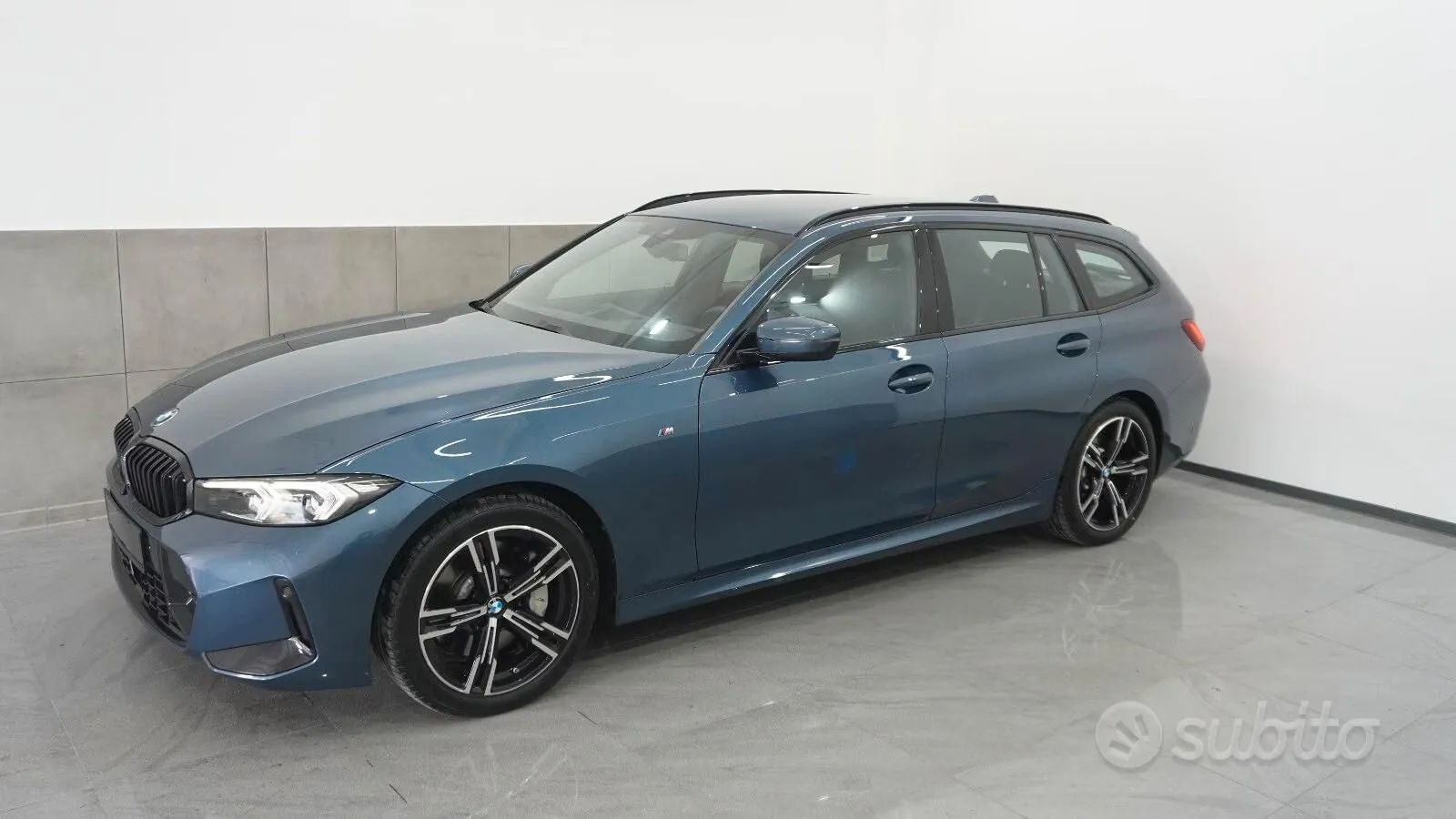 BMW 330I 2025 photo 3