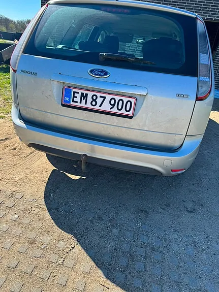 Ford Focus 2009 photo 4