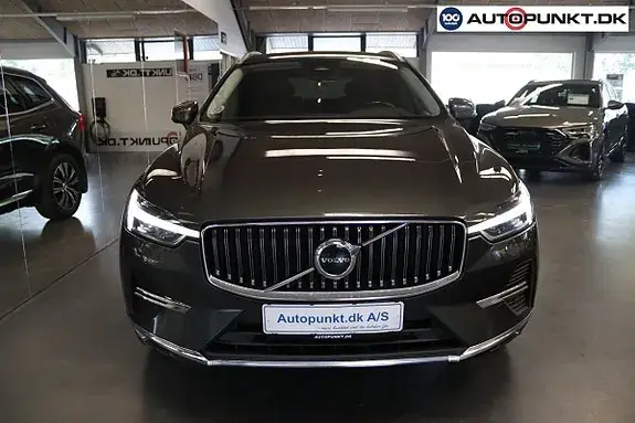 Volvo Xc60 2022 photo 2