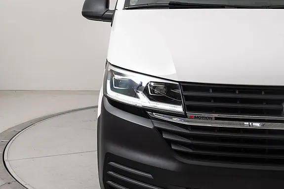 Volkswagen Transporter 2024 photo 4