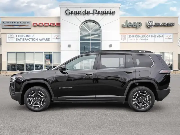 Jeep Cherokee 2026 photo 3