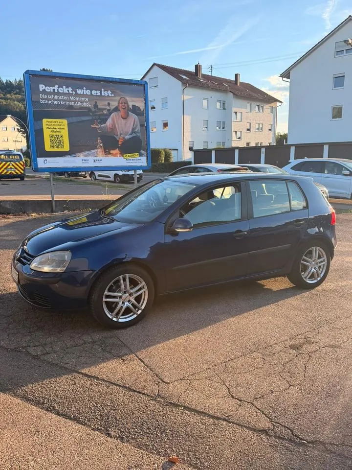 Volkswagen Golf V