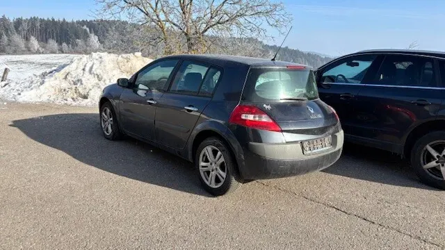 Renault Megane 2012 photo 2