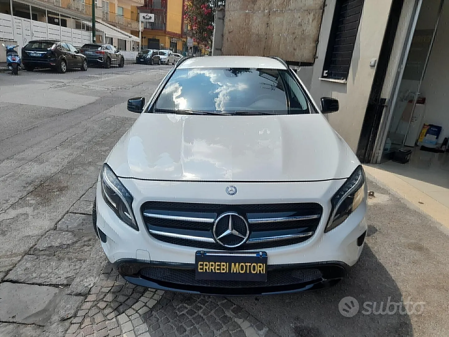 Mercedes-Benz Gla 2015 photo 2