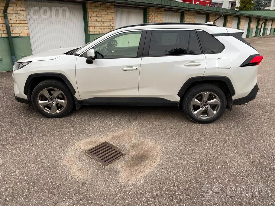 Toyota Rav4 2019 photo 3