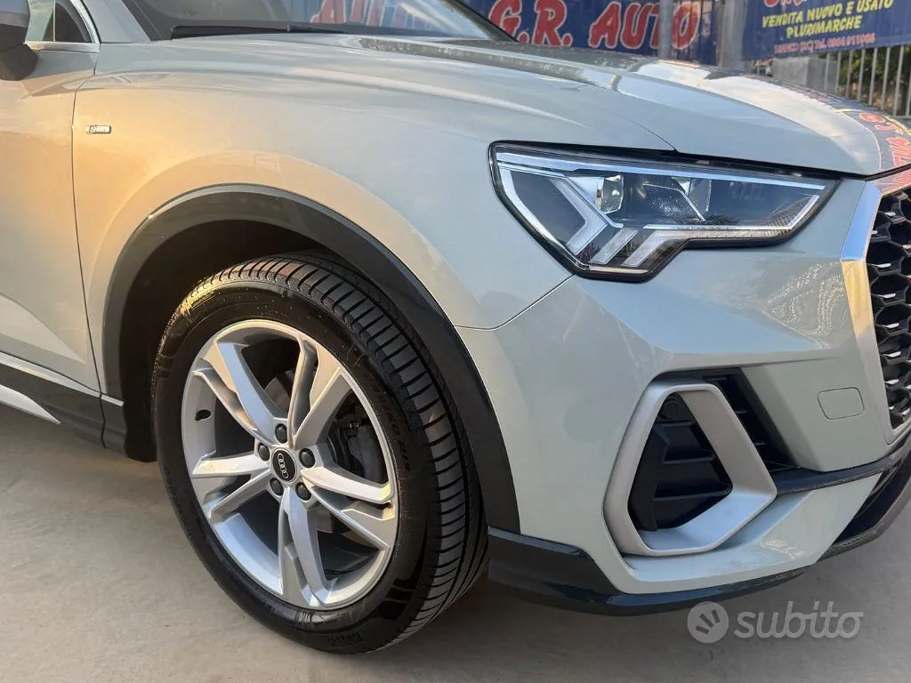 Audi Q3 2022 photo 5