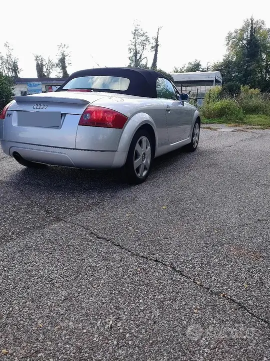 Audi Tt 2000 photo 4