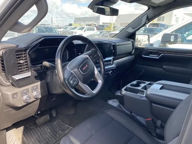 GMC Sierra 1500 2023 photo 3
