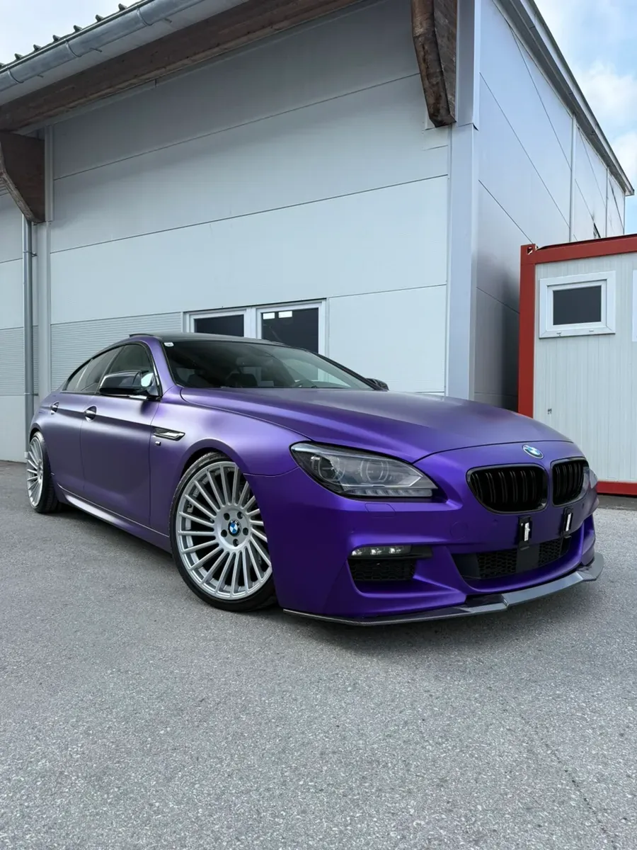 BMW 6 Series 2012 photo 2