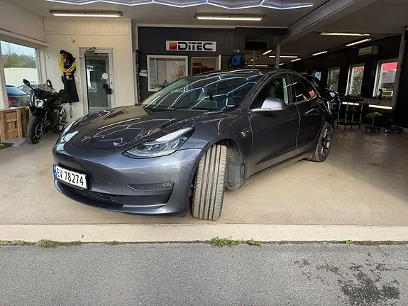 Tesla Model 3 2019 photo 2