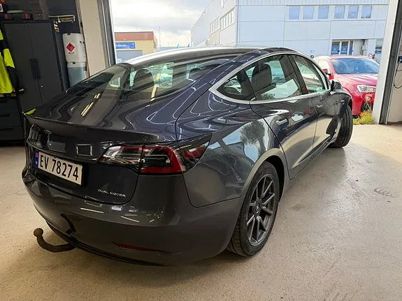 Tesla Model 3 2019 photo 4