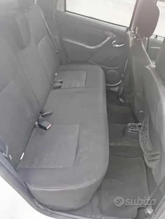 Dacia Duster 2016 photo 4