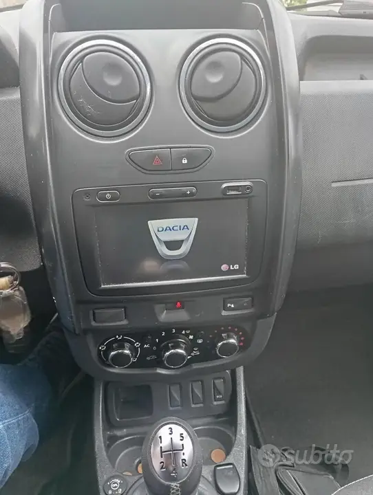 Dacia Duster 2016 photo 5