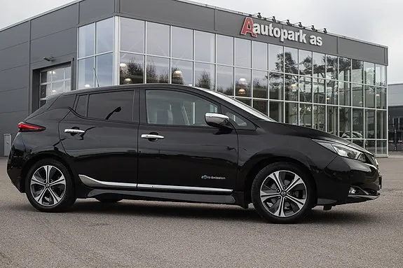 Nissan Leaf 2018 photo 2