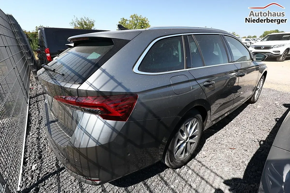 Skoda Octavia 2025 photo 3