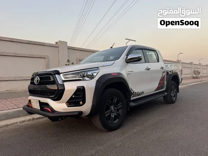 Toyota Hilux 2024 photo 5