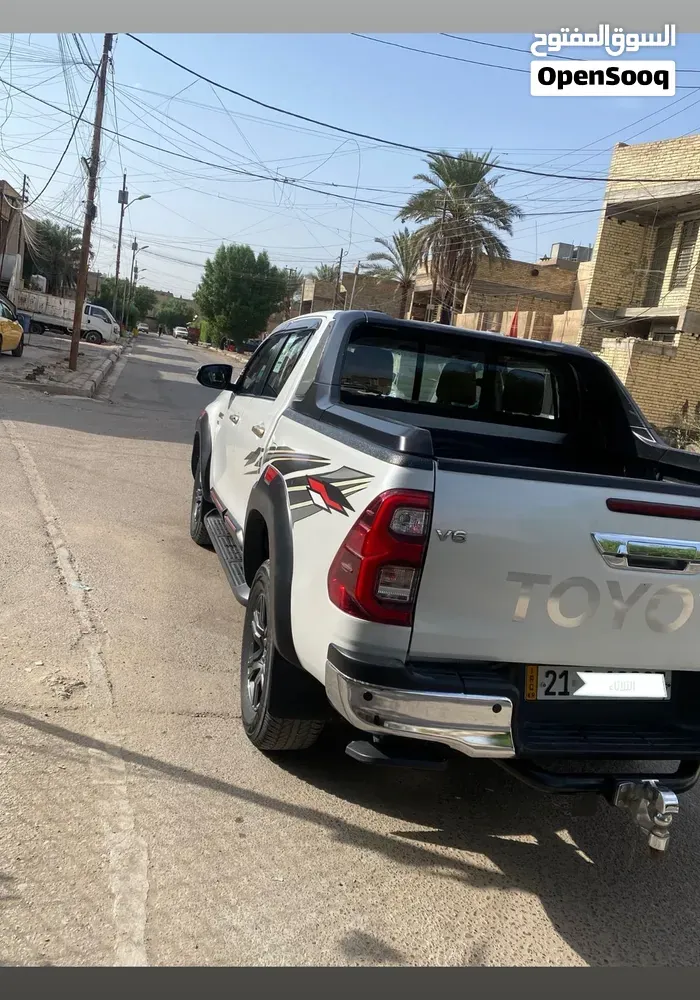Toyota Hilux 2024 photo 4