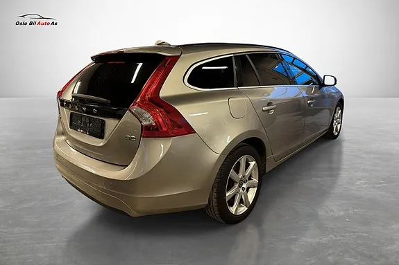 Volvo V60 2015 photo 5