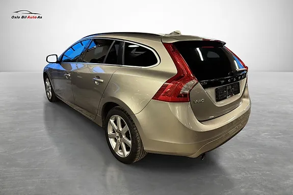 Volvo V60 2015 photo 4
