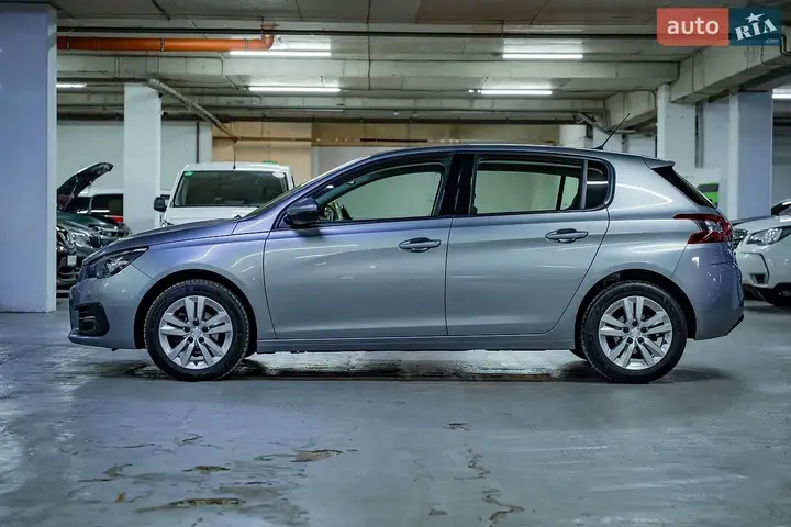 Peugeot 308 2021 photo 3