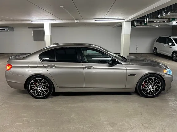BMW 520D 2011 photo 5