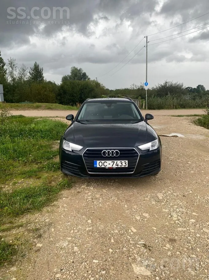 Audi A4 2018 photo 4