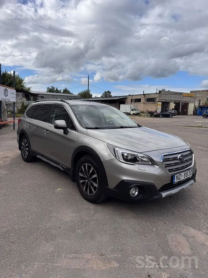 Subaru Outback 2015 photo 2