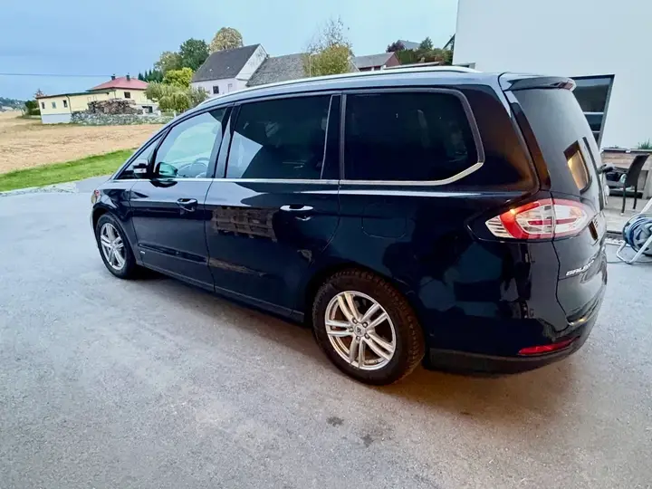 Ford Galaxy 2020 photo 2