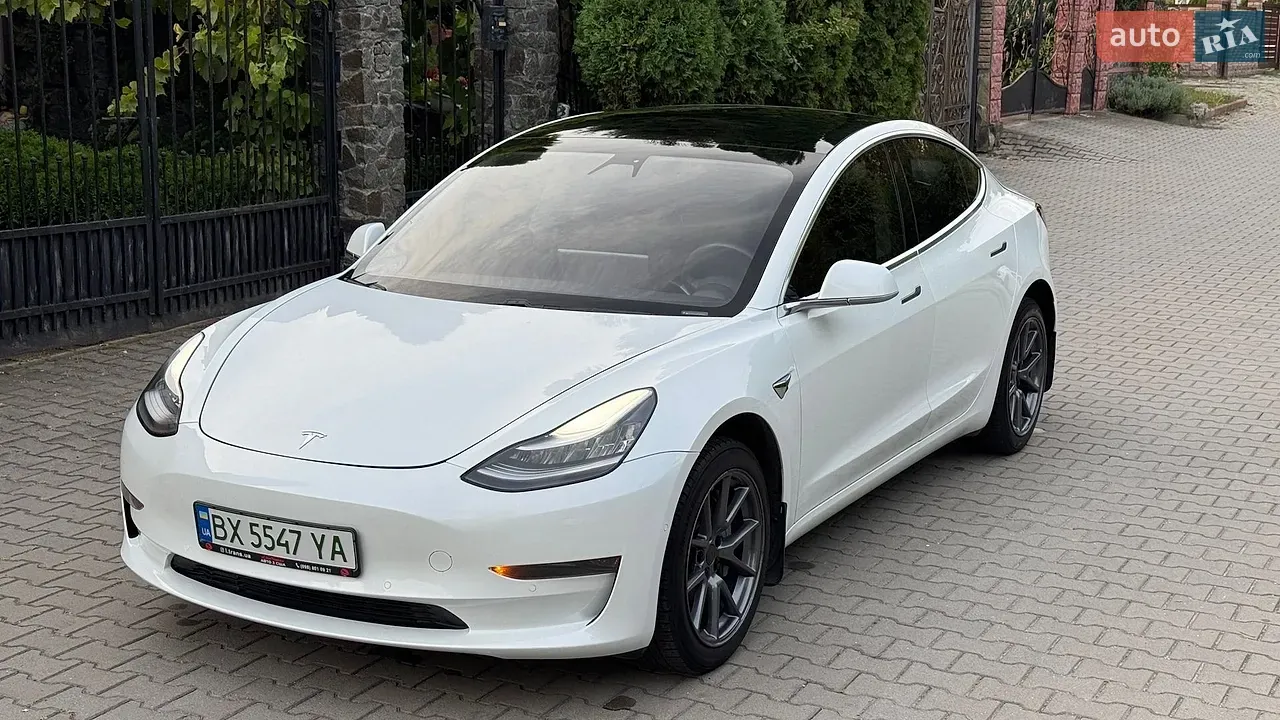 Tesla Model 3 2019 photo 3