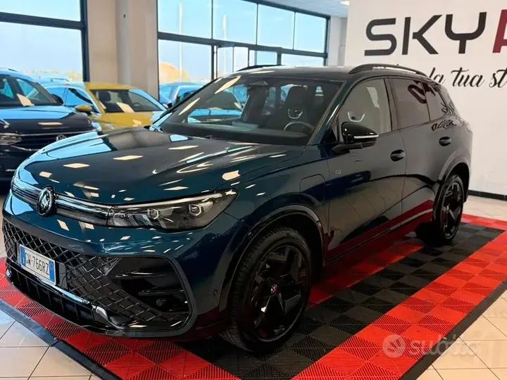 Volkswagen Tiguan 2024 photo 3