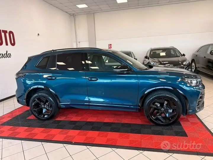 Volkswagen Tiguan 2024 photo 4