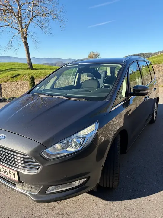 Ford Galaxy 2015 photo 3
