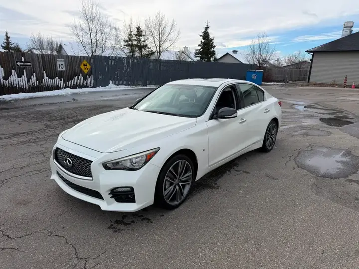 Infiniti Q50