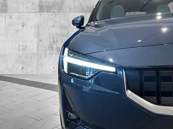 Polestar 2 2023 photo 3