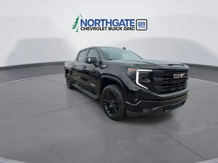 GMC Sierra 1500 2025 photo 2