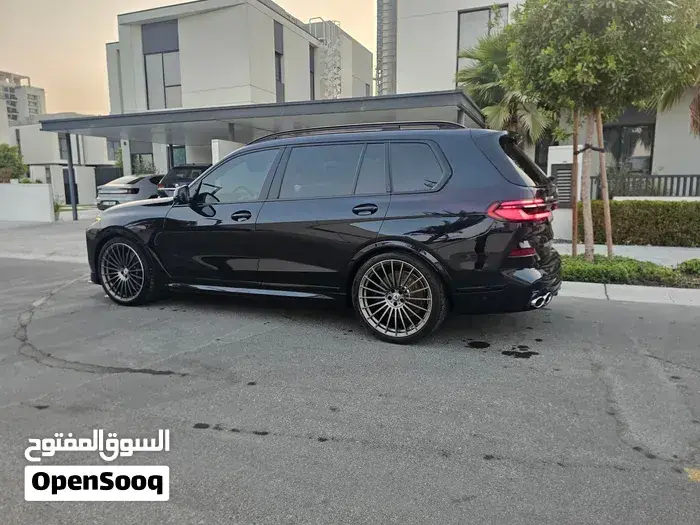 BMW X7 2024 photo 2