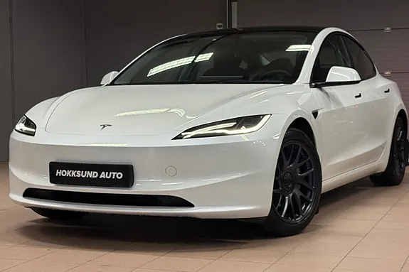 Tesla Model 3 2024 photo 2