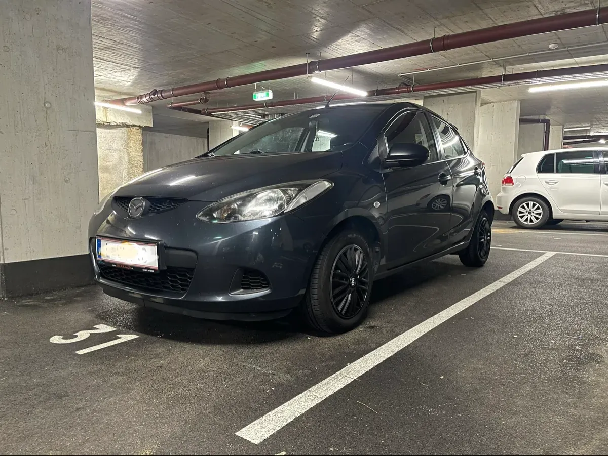 Mazda Mazda2