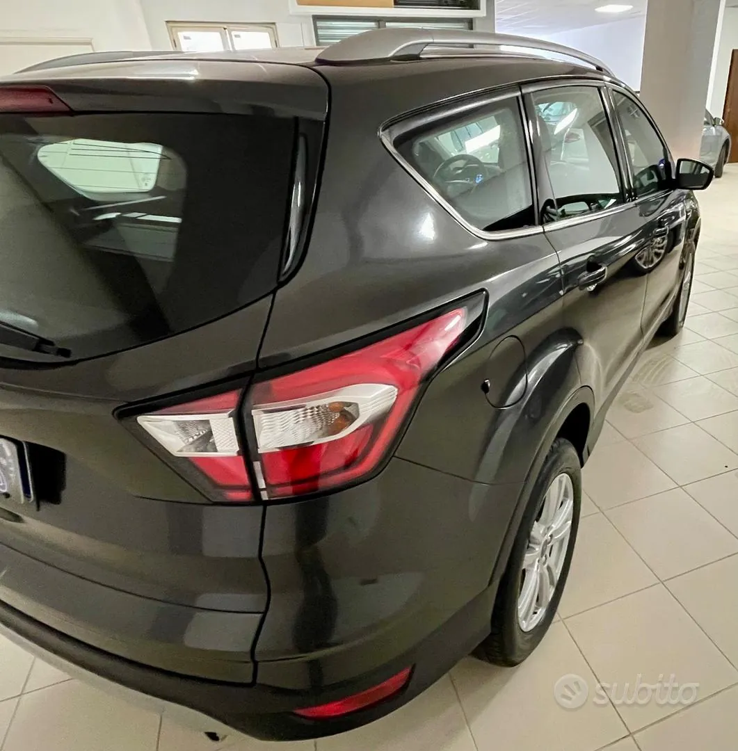 Ford Kuga 2018 photo 4
