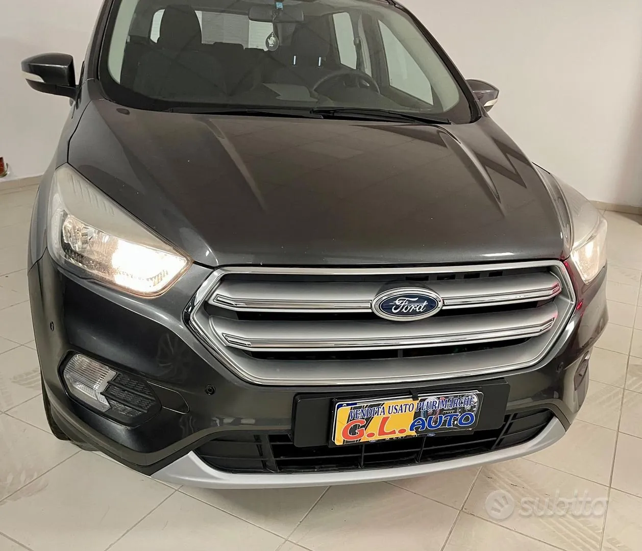 Ford Kuga 2018 photo 2