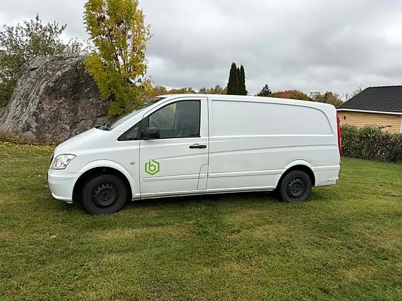 Mercedes-Benz Vito 113 2012 photo 3