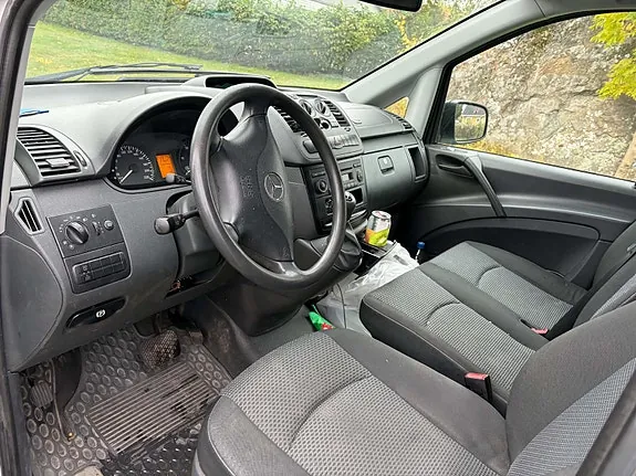 Mercedes-Benz Vito 113 2012 photo 5