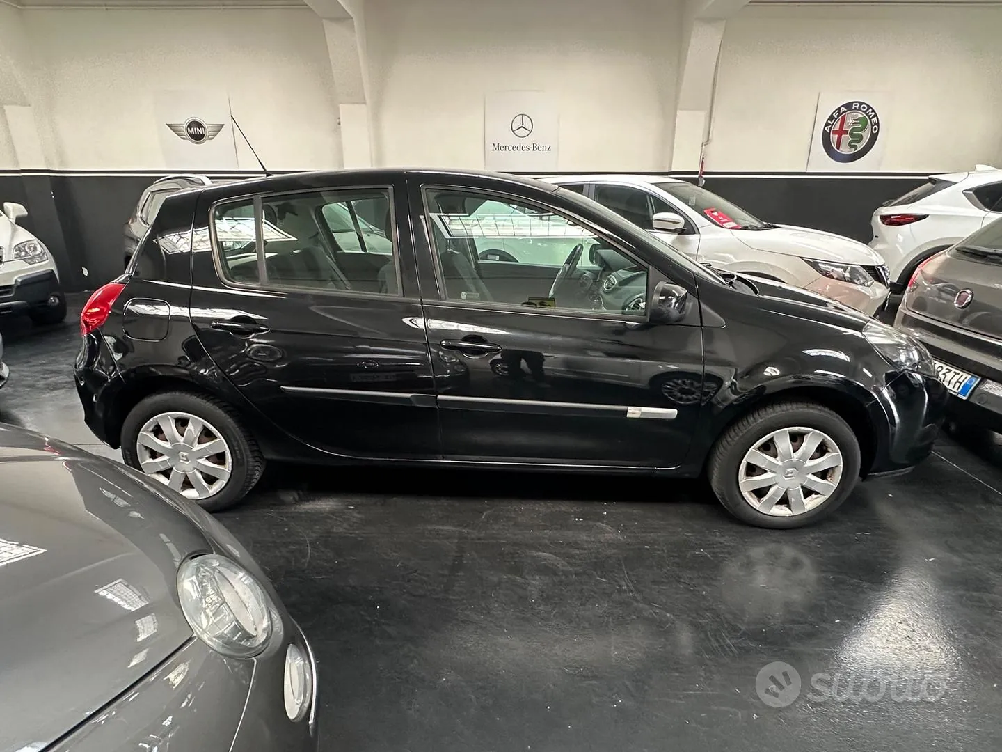 Renault Clio 2012 photo 3