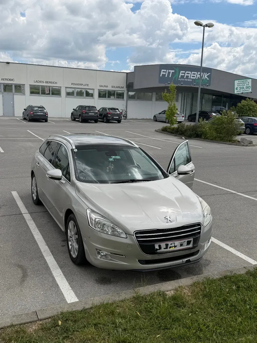 Peugeot 508 2011 photo 3
